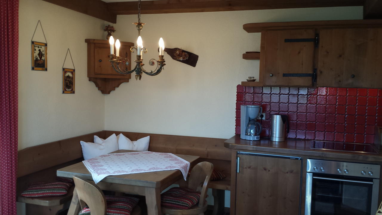 Apartamento Haus Salzburg Seefeld in Tirol Habitación foto